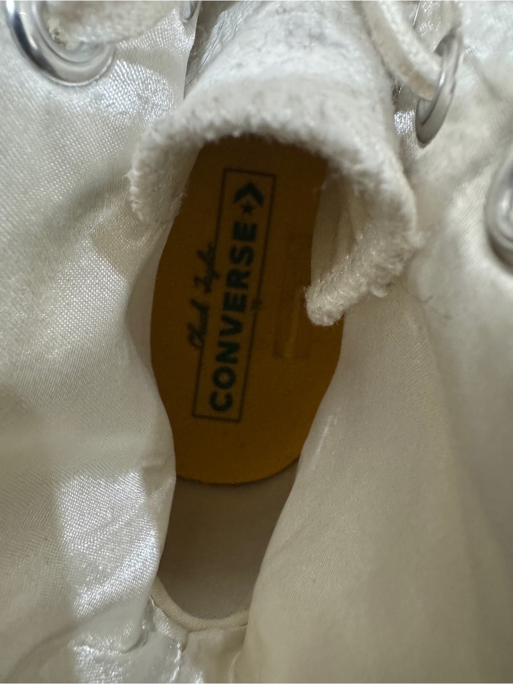 Converse Kids White High-Top Sneakers with Green Star Details - Picture 5 of 6